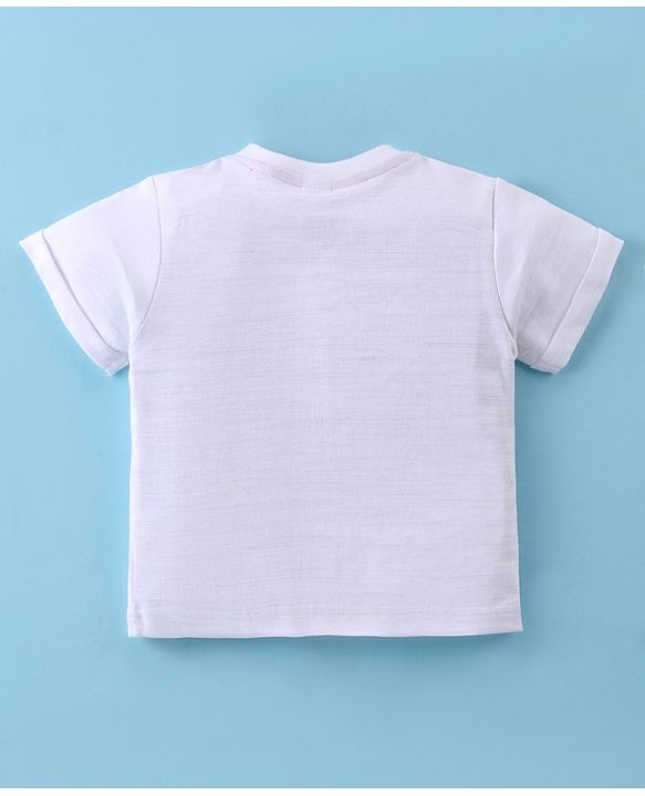 ToffyHouse Half Sleeves T-Shirt & Woven Shorts With Ice Hockey Print - White & Red