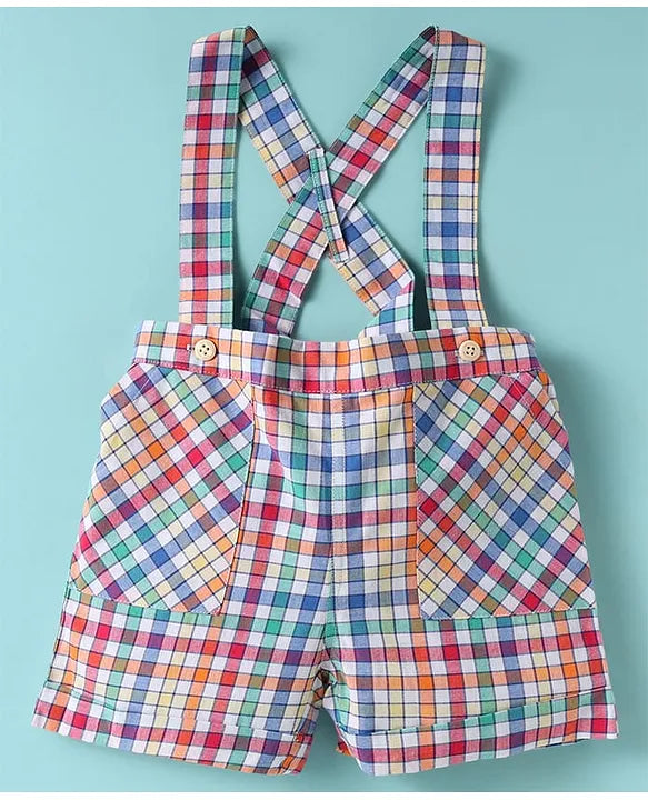 ToffyHouse Cotton Knit Half Sleeves Text Printed T-Shirt & Checkered Shorts Set with Bow & Attached Suspender - White