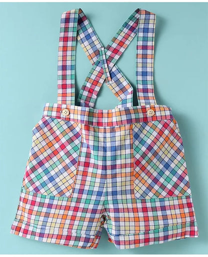 ToffyHouse Cotton Knit Half Sleeves Text Printed T-Shirt & Checkered Shorts Set with Bow & Attached Suspender - White