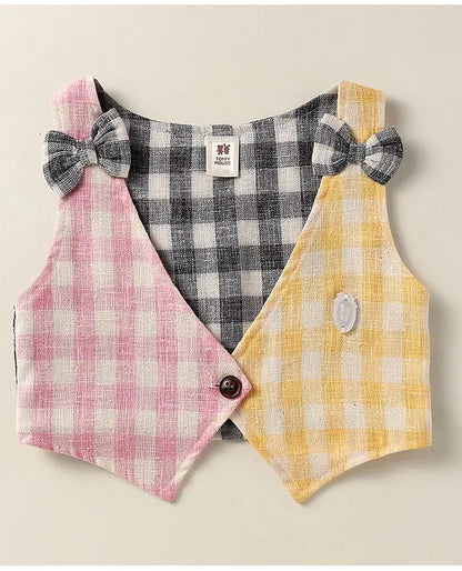 ToffyHouse Knit Half Sleeves Heart Printed Top & Checks Skirt With Waistcoat & Bow Applique - Multicolor