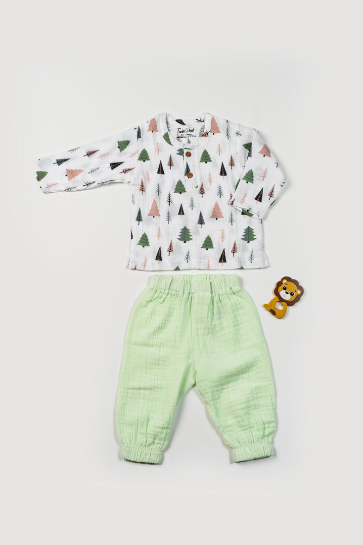 Muslin Casuals KF Christmas Tree with Pastel Green